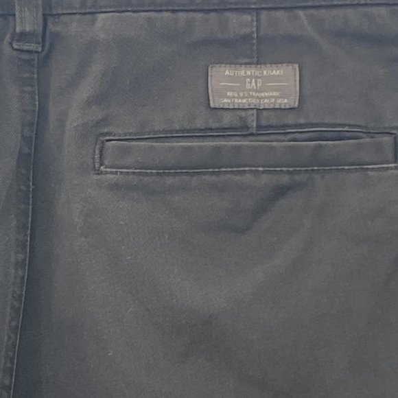 GAP KHAKIS CHINO CLASSIC FIT PANTS SLACKS BLACK UNISEX 30 x 30 - Picture 8 of 9